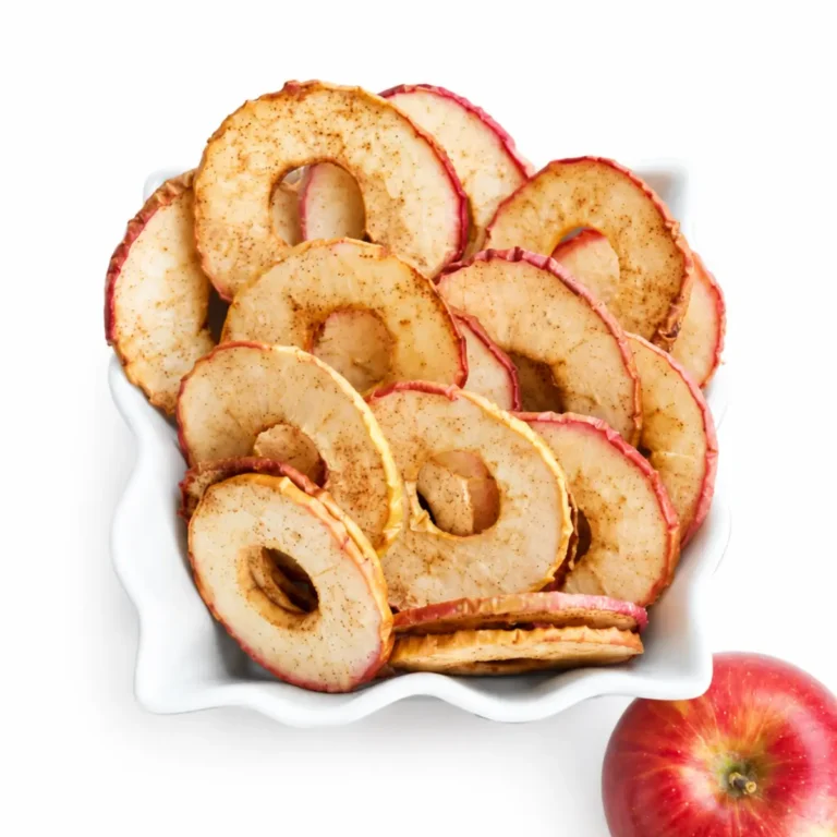Chips de pommes à la cannelle faciles : 3 ingrédients pour un goûter délicieux